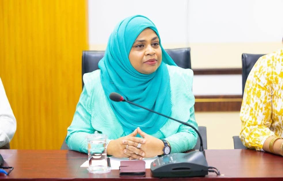  އިޝާން މާލެ އައިރު އޭނާ ގެނައި އެއްވެސް އެއްޗެއް ނުހިފަހައްޓާ، ފަތުރަނީ ބޮޑު ދޮގެއްކަން ހާމަވެއްޖެ