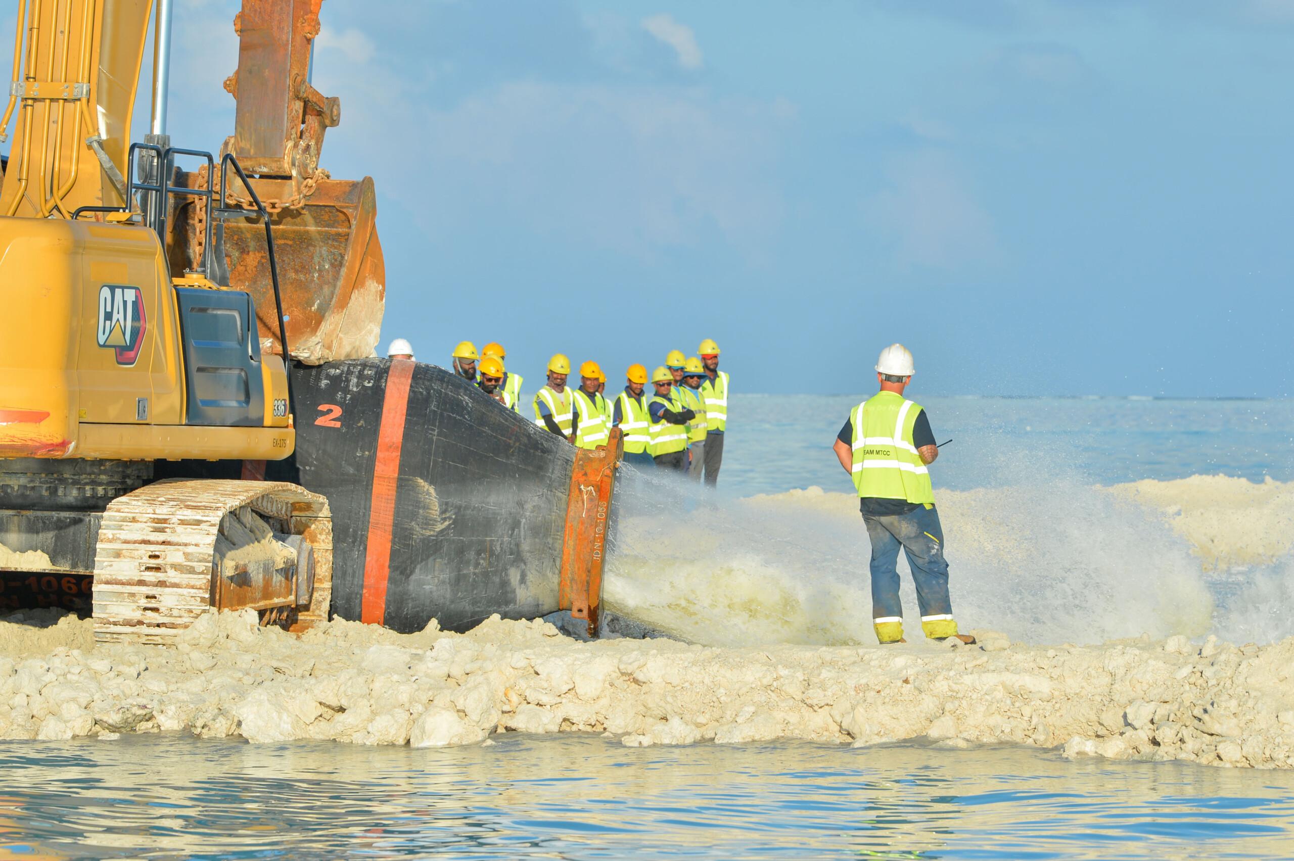 ރަސްމާލެ ހިއްކުމަށް އިތުރު ޑްރެޖަރެއް ގެންނަނީ 