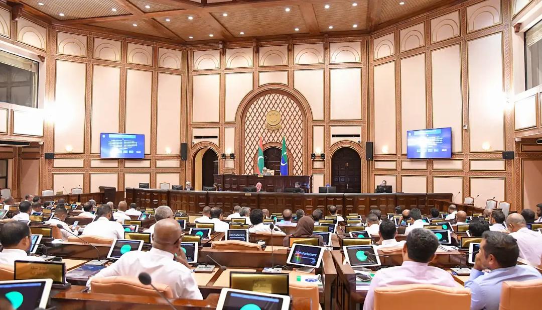 ރައްޔިތުންގެ މަޖިލީހުގެ ދައުރުން ބޭރުގެ ޖަލްސާއެއް ބުދަ ދުވަހު ބާއްވަނީ 