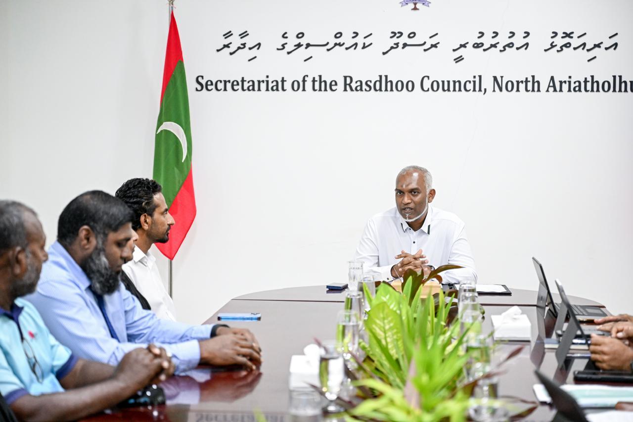 ރަސްދޫ ކައުންސިލުން އެދުނީ ބަނދަރުގެ މަސައްކަތް އަވަސްކޮށްދިނުމަށް 