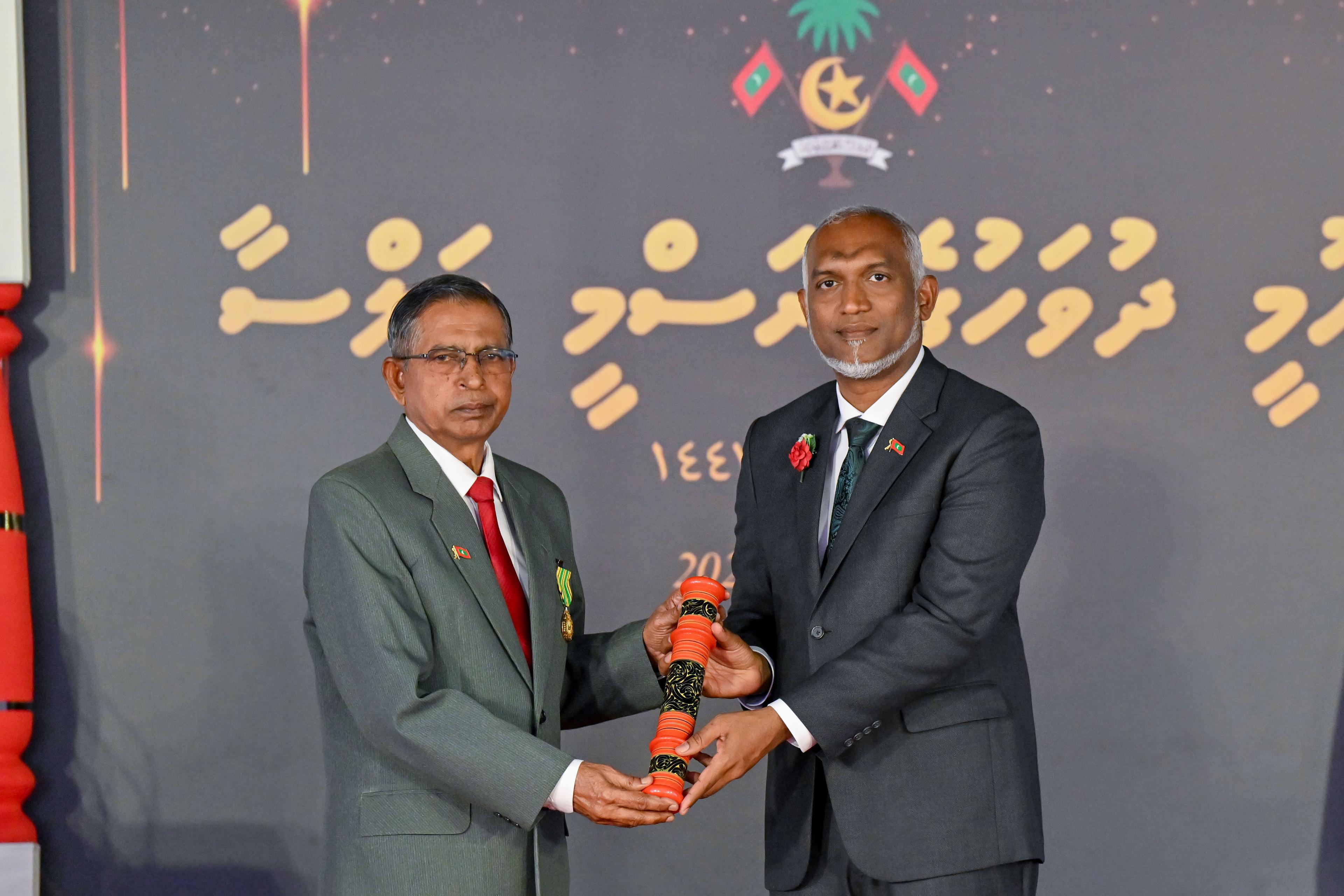 ފޮޓޯ--// ރައީސް އޮފީސް