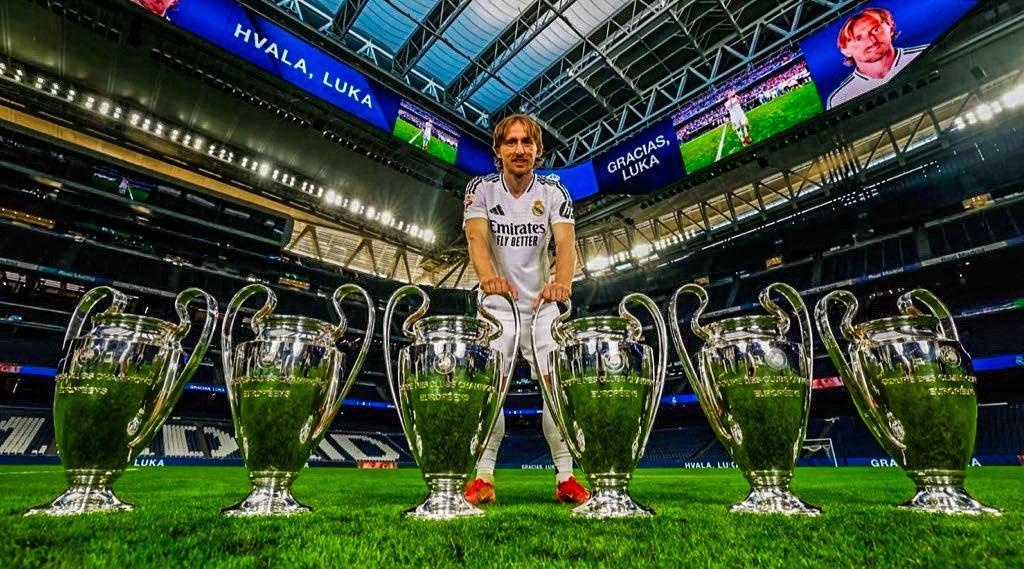 ބާސެލޯނާއަށްވުރެ ގިނަ ޗެންޕިއަންސްލީގު ކާމިޔާބުކޮށްފައިވާ މޮޑްރިޗްއަށް އެކުލަބުން އިހުތިރާމް ކުޑަކޮށްފި