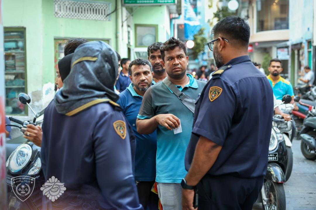 ބިދޭސީންގެ ފީއާއި ޖޫރިމަނާގެ ގޮތުގައި 2 ބިލިޔަނަށް ވުރެ ގިނަ ރުފިޔާ ހޯދައިފި