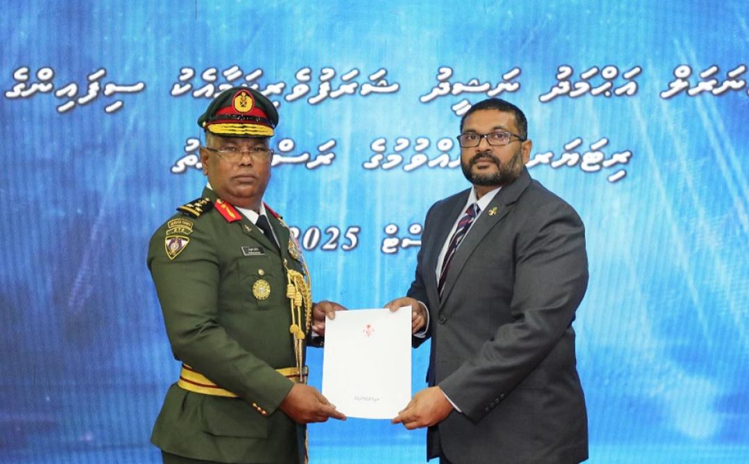 ބްރިގޭޑިއަރ ޖެނެރަލް އަޙްމަދު ނަޝީދު ރިޓަޔަރ ކުރައްވައިފި
