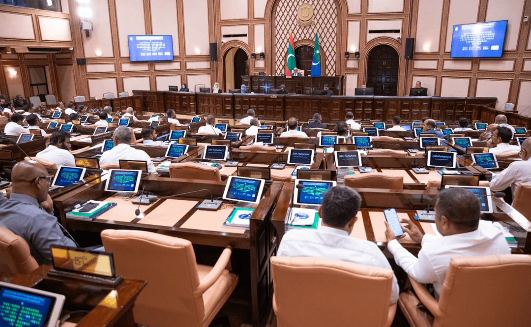 އޮޅުވާނުލާ! ލާމަރުކަޒީ ޤާނޫނަށް ގެނެވުނު އިސްލާޙުތަކުން ރައްޔިތުންނަށް ލިބޭނީ ހުސް ފައިދާ