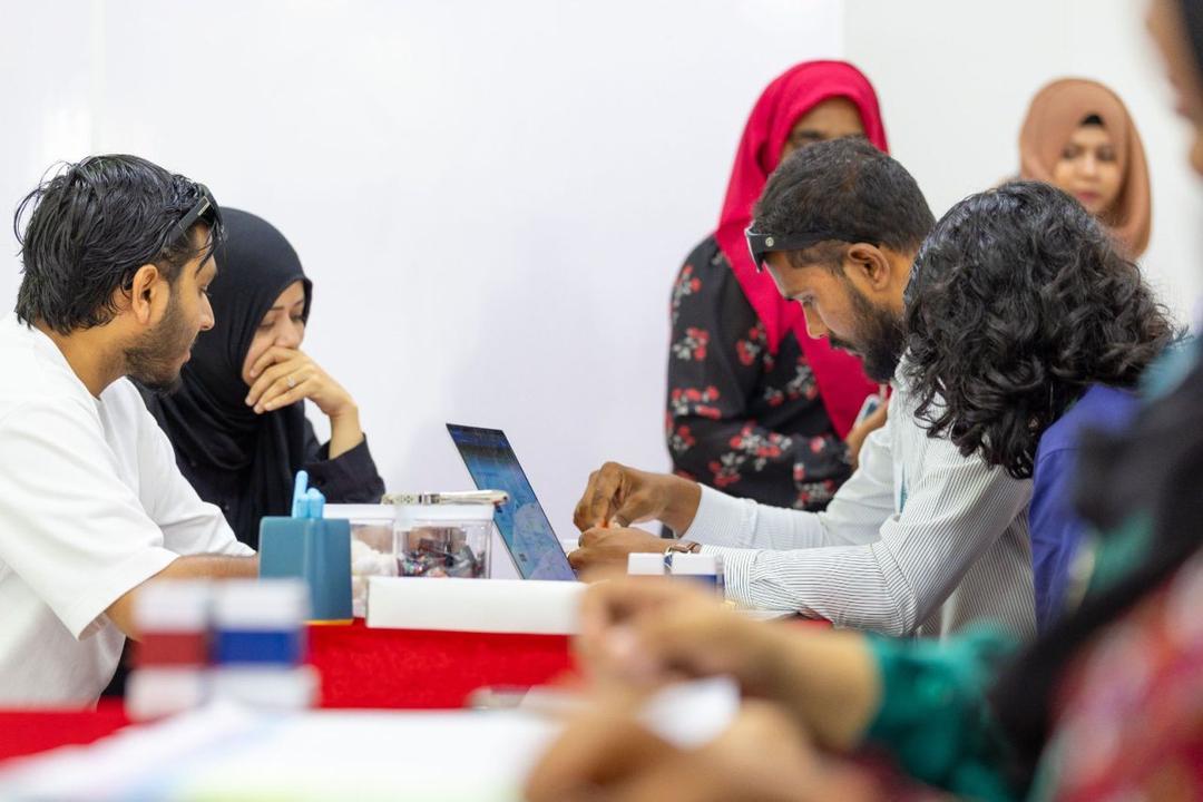 ގުޅިފަޅުން ގޯތި ލިބުނު 1200އަށްވުރެ ގިނަ މީހުންނަށް ރަޖިސްޓްރީ ހަވާލުކޮށްފި