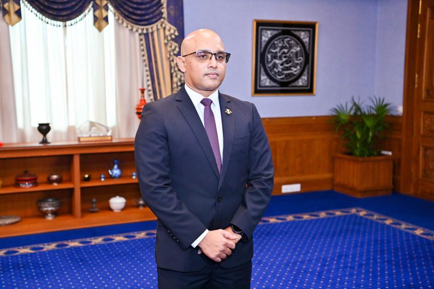 މީރާގެ މަސައްކަތްތައް ޓެކްނޮލޮޖީގެ އެހީގައި ހަލުވިކޮށް ހަރުދަނާ ކުރަނީ 