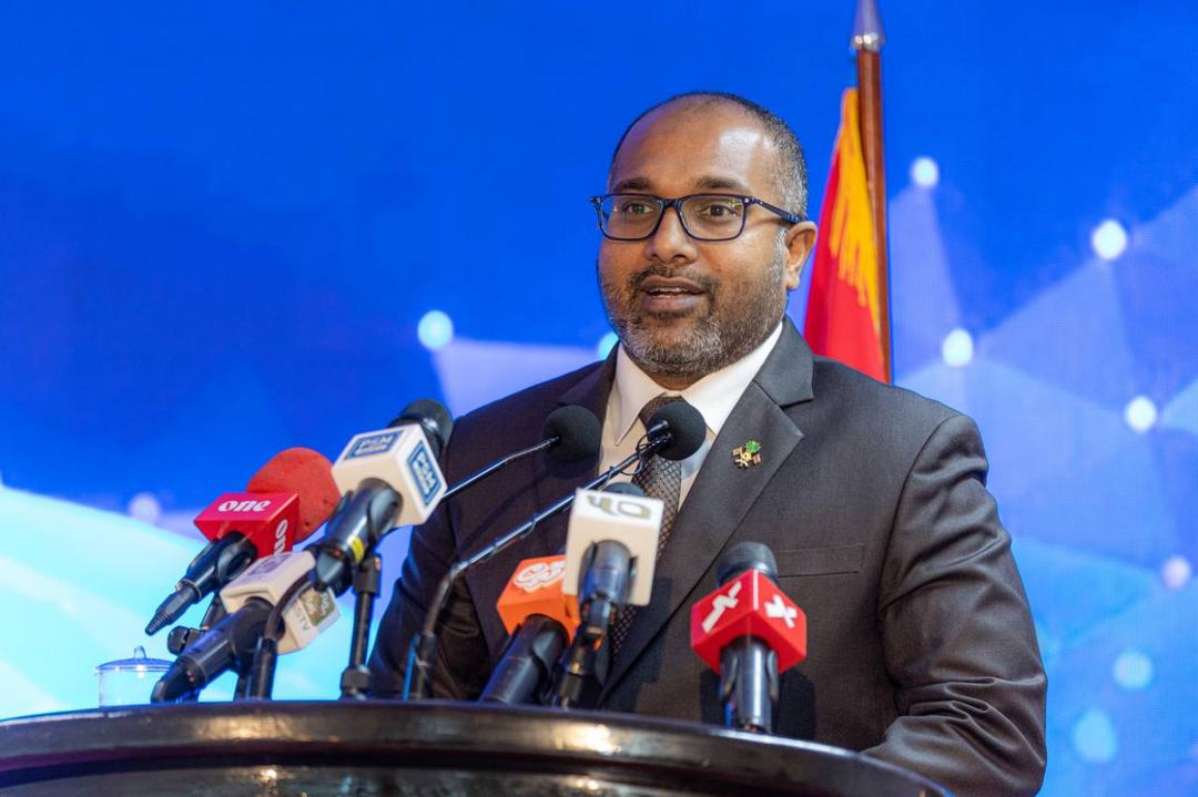 އެއްވެސް ނޫސްވެރިއަކު ހައްޔަރެއް ނުކުރޭ، ދުރަށް ޖެއްސީ ނަސޭހަތް ދިނުމަށްފަހު: ވަޒީރު އިޙްސާން