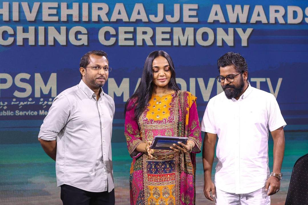 "ޗާލު ދިވެހިރާއްޖެ" އެވޯޑަށް ނަން ހުށަހެޅުމުގެ މުއްދަތު އިތުރުކޮށްފި