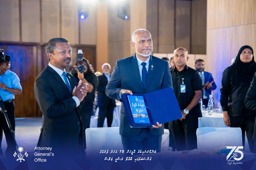 ބަންޑާރަނައިބުގެ އޮފީހަށް 75 އަހަރު ފުރުން: ގާނޫނީ ނިޒާމުގެ މައިގަނޑު އެއް ބިންގާ