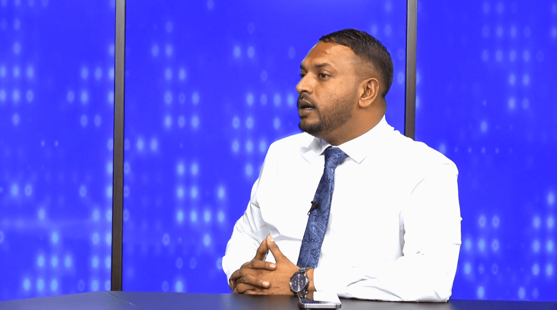 އެޑްވައިޒަރ ޓު ދަ މިނިސްޓަރ އޮފް ޔޫތު އެމްޕަވަރމަންޓް، އިންފޮމޭޝަން އެންޑް އާޓްސް އަޙްމަދު ނަރީޝް -- ފޮޓޯ/ މެންދުރު ޓީވީ