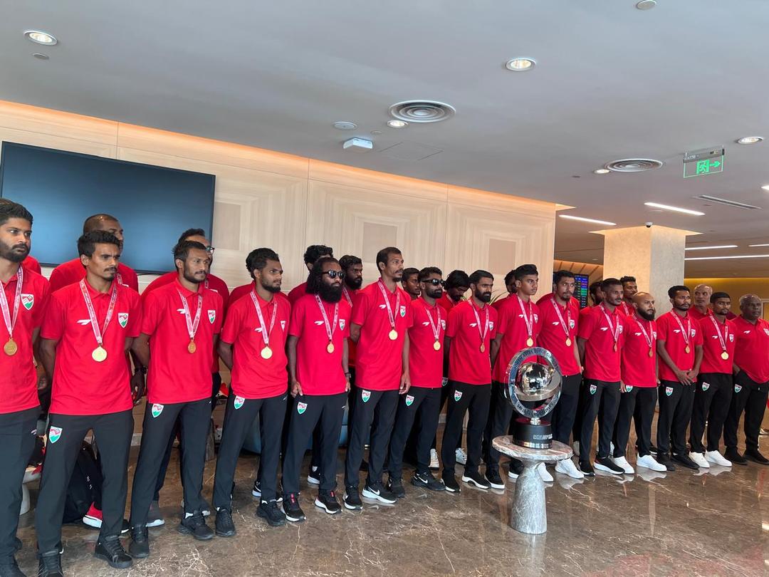ޤައުމީ ޓީމަށް އެއަރޕޯޓުން ހޫނު މަރުޙަބާއެއް