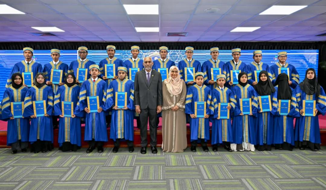 ޙާފިޡުންނަށް ރައީސް ދެއްވާ މެޑެއްޔާއި އިނާމު، 27 ވިލޭރޭ ދެއްވާ ގޮތަށް ހަމަޖައްސަވައިފި
