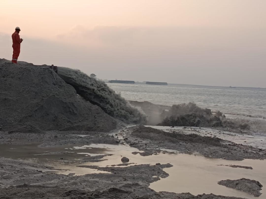 ގިރާވަރު ފަޅު ހިއްކުމުގެ މަސައްކަތް ފަށައިފި