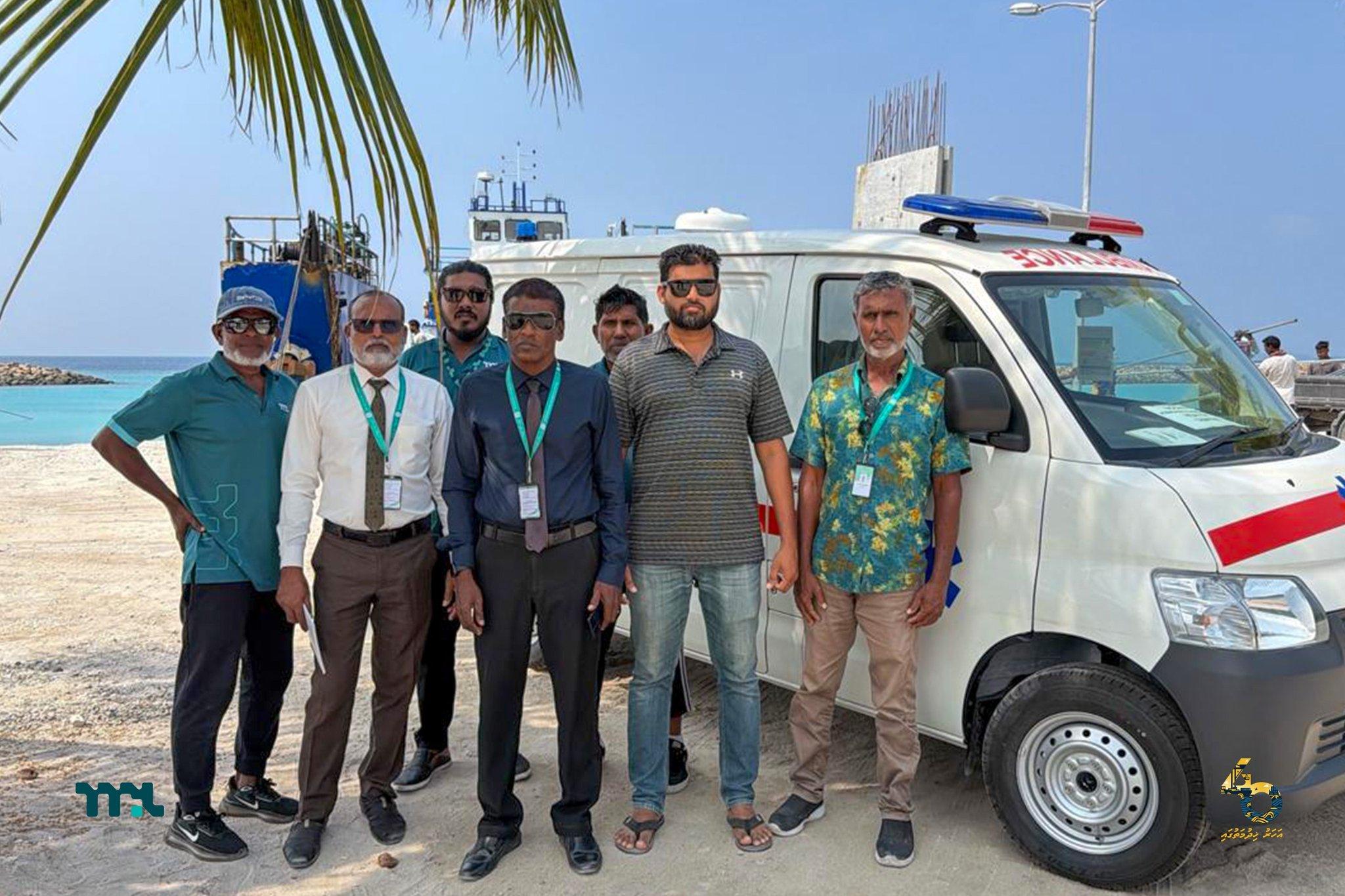 27 ރަށަކަށް އެމްބިއުލާންސް ހަވާލުކޮށްފި