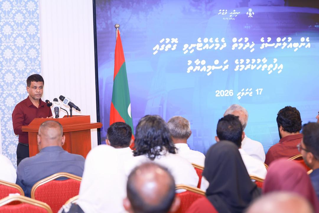 މިމަހު އަތޮޅު ހޮސްޕިޓަލުތަކަށް ލޯންޗު ފޮނުވައި ނިމޭނެ: ވަޒީރު ނާޠިމް