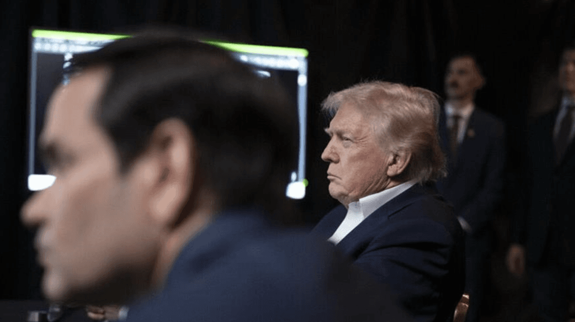 އީރާނާމެދު "ވަރަށް ވަރުގަދަ ފިޔަވަޅުތަކެއް" އެޅުމަށް އެބަ ވިސްނަން: ޓްރަމްޕް