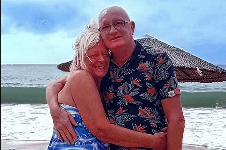 ޗުއްޓީ އަށް ރާއްޖެ އަށް 60 ފަހަރު ޒިޔާރަތްކުރި އިނގިރޭސި ދެމަފިރިއަކު ރާއްޖޭގައި މަރުވެއްޖެ