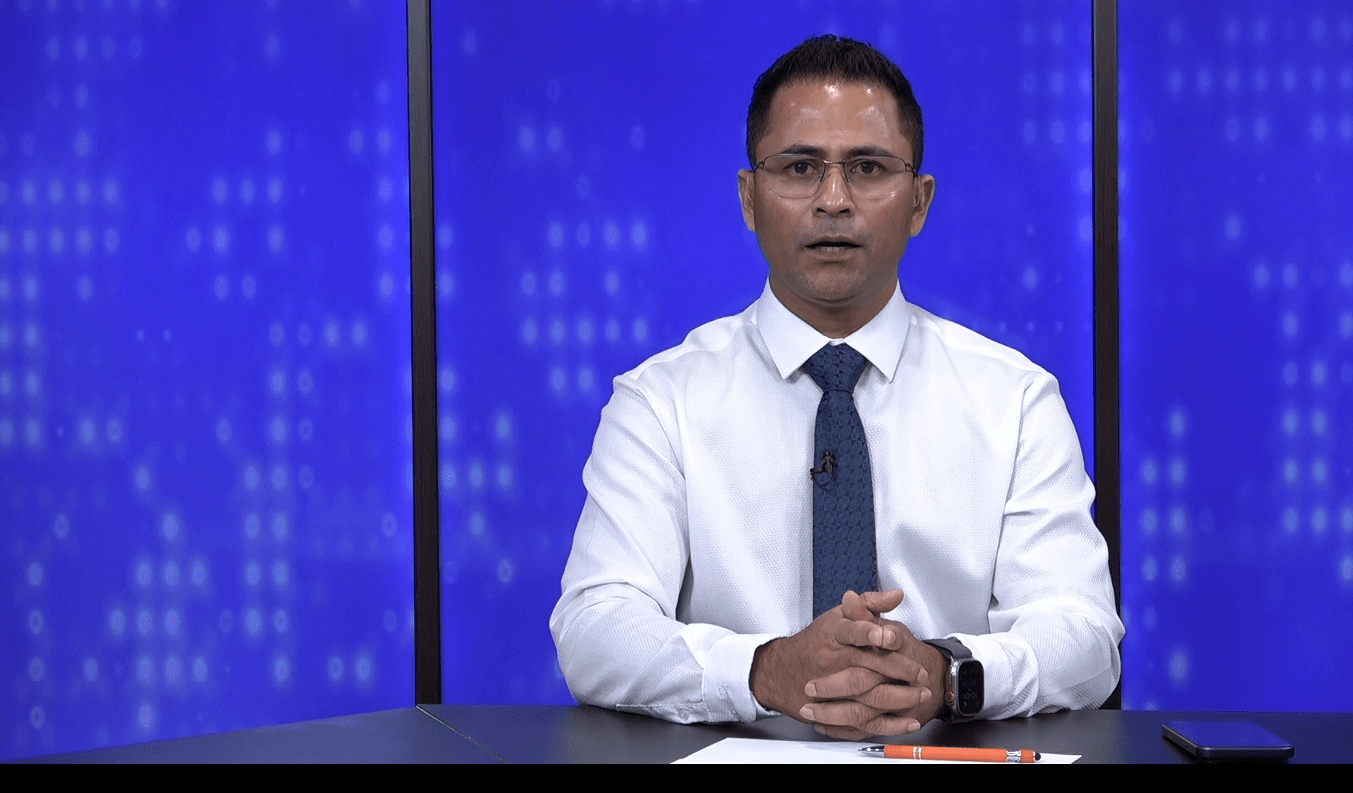 ސަރުކާރު ޖަވާބުދާރީކުރަންޖެހޭ ވަރުގެ ކަމެއް މިޤައުމުގަ އެބައޮތްތޯ؟ : މެންބަރު އިބްރާހީމް ޙުސައިން