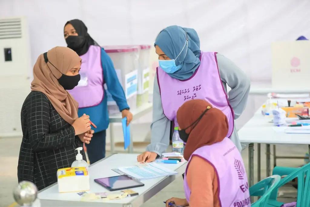 ކައުންސިލް އިންތިޚާބުގެ ބޭރުގެ އޮބްޒާވަރުންނަށް ހުޅުވާލައިފި