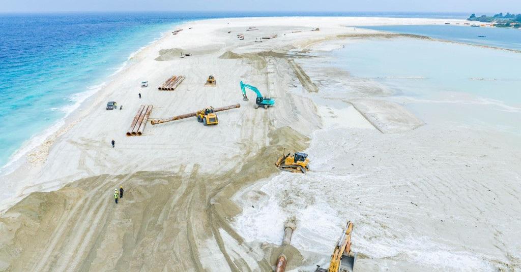 ވިލުފުށި އެއާޕޯޓް ތަރައްޤީކުރަން ބިން ހިއްކުމުގެ ބޮޑުބައި ނިމިއްޖެ