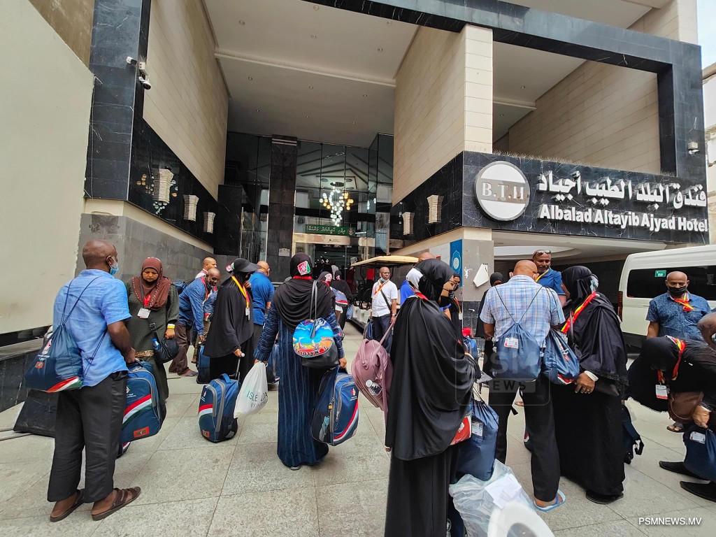 ހައްޖު ކޯޕަރޭޝަންގެ ހަވާލުގައި އުމްރާއަށް ދިޔަ އުމްރާވެރިން އެނބުރި ރާއްޖެއަށް