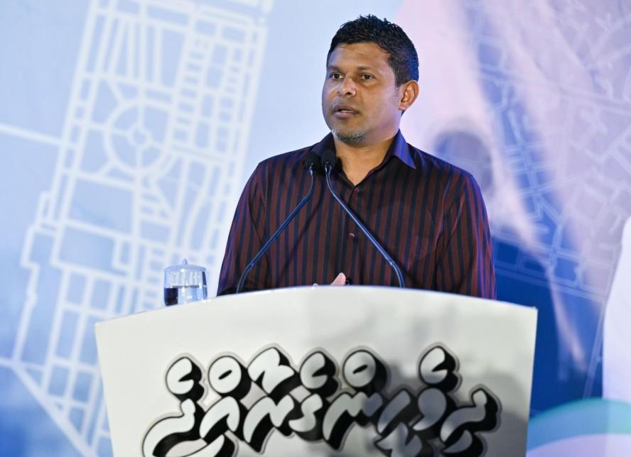  ބޭނުން ވަނީ ސަރުކާރާއި ގުޅިގެން ރައްޔިތުންނަށް ކަންކަން ކޮށްދޭނެ ވެރިންތަކެއް: ނައިބު ރައީސް