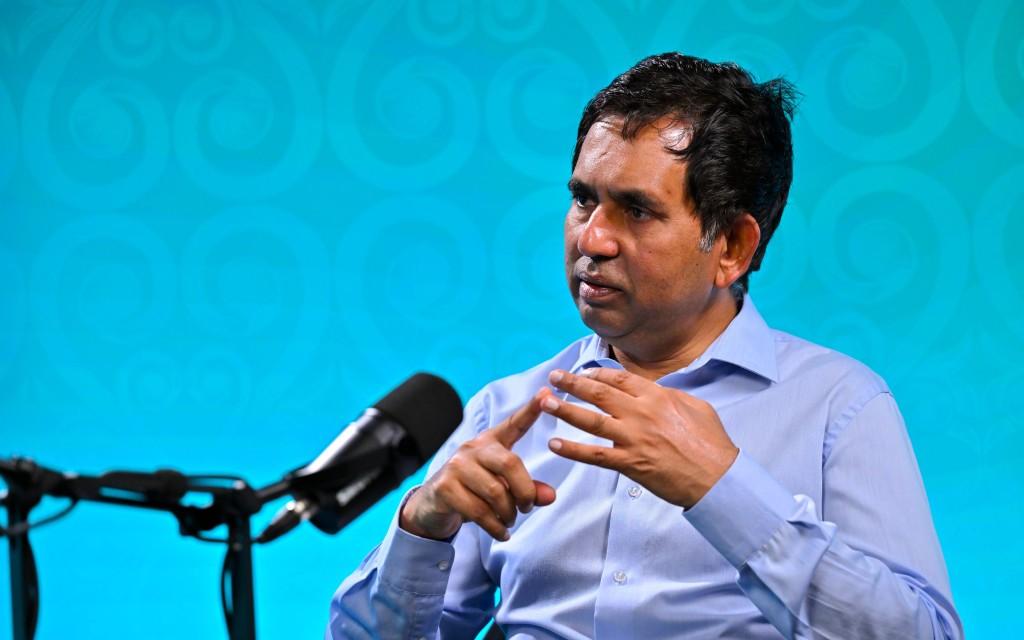  ސަރުކާރުގެ މަސައްކަތްތައް ހުއްޓުވައިގެން އެންމެ ބޮޑު ގެއްލުމެއް ލިބޭނީ ކުދި ވިޔަފާރިތަކަށް: ވަޒީރު ސައީދު