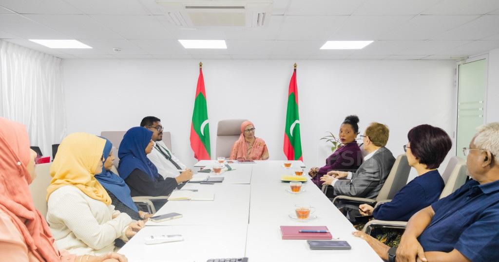 އެގްރޯފޮރެސްޓްރީ ޕޮލިސީ އެކުލަވާލައިފި