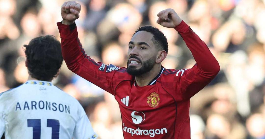 ލީޑްސްއާ އެއްވަރުވެ ގަދަ ހަތަރަކަށް އެރުމުގެ ފުރުސަތު ޔުނައިޓެޑަށް ގެއްލިއްޖެ