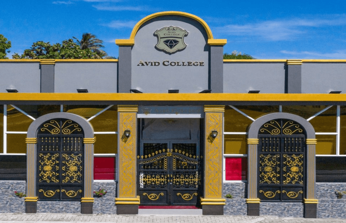 އެވިޑް ކޮލެޖްގެ ރައްދު: އެމްޔުއޭއިން ފެތުރީ ދޮގެއް؛ އެއީ ނަން ކިލަނބު ކުރުމުގެ އަމަލެއް!