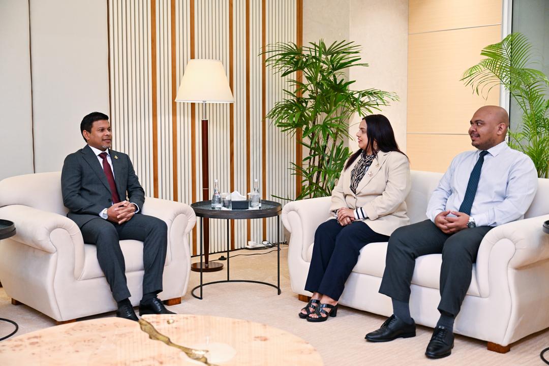 ކޮމަންވެލްތުގެ ޤައުމުތަކުގެ އިސްވެރިންގެ ބައްދަލުވުމަށް، ނައިބު އެންޓީގާ އެންޑް ބާބިޔުޑާއަށް ފުރާވަޑައިގެންފި