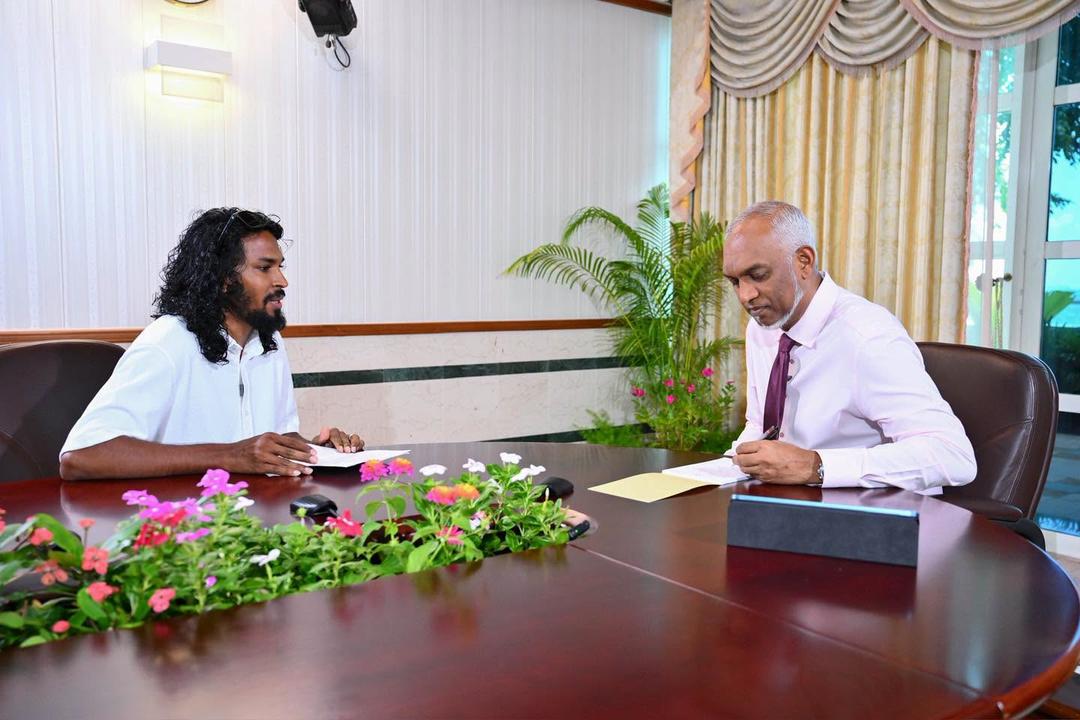 ރައީސް ދެއްވީ އޮންލައިންކޮށް ވިޔަފާރިކުރުމުގައި ހުރި ދަތިތައް ހައްލުކޮށްދެއްވާނެކަމުގެ ޔަގީންކަން