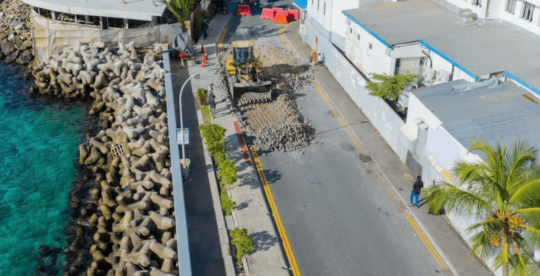 ބޮޑުތަކުރުފާނު މަގު ތަރައްޤީކުރުމުގެ 3 ވަނަ ފިޔަވަހީގެ ޢަމަލީ މަސައްކަތް ފަށައިފި