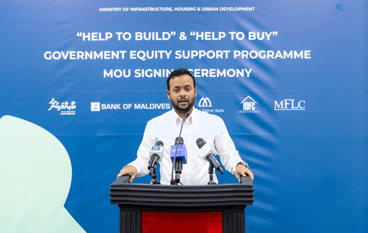 ގޯތީގައި ގެދޮރު އަޅަން ބޭނުންވާ އިކުއިޓީ ސަރުކާރުން ދެނީ އަނބުރާ ދައްކަން ނުޖެހޭ ގޮތަށް: ވަޒީރު މުއްތަލިބް