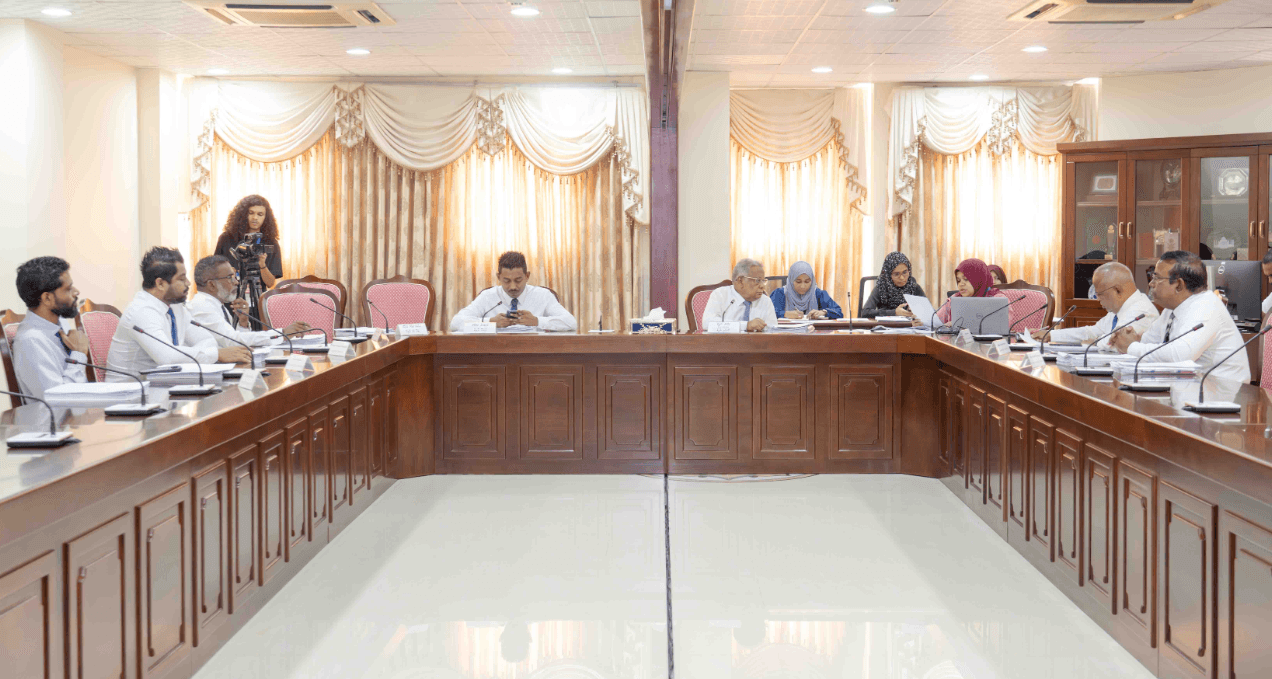 އުއްތަމަ ފަނޑިޔާރުގެ އިނާޔަތްތައް އިތުރުކުރަން މާލިއްޔަތު ކޮމިޓީން ފާސްކޮށްފި