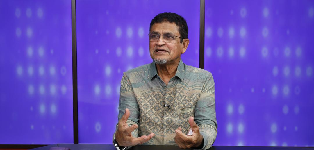 މިހާތަނަށް އެއްވެސް ރައީސަކު އަޅުގަނޑުގެ މަސައްކަތަށް ނުފޫޒު ފޯރުވާފައެއް ނުވޭ: އިންފޮމޭޝަން ކޮމިޝަނަރ