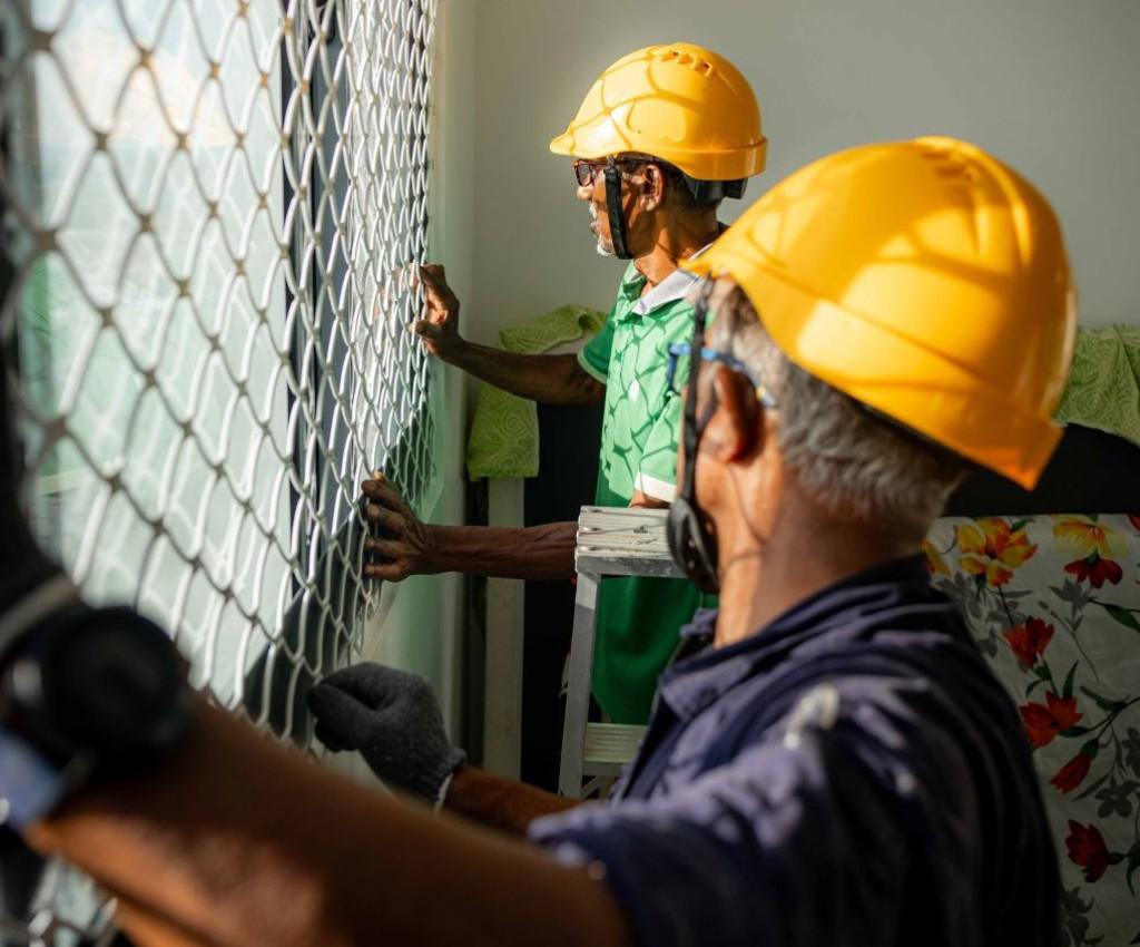 އެޗްޑީސީގެ މުވައްޒަފުން ރެއިލިން ހަރުކުރަނީ