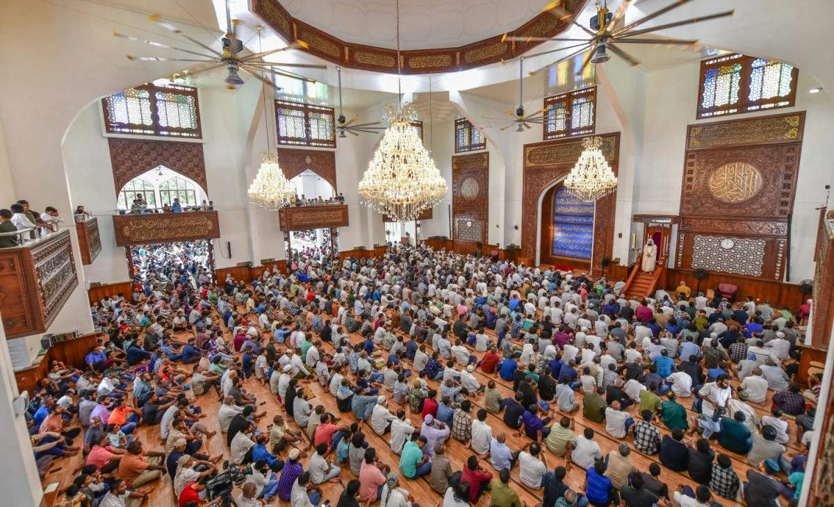 މުސްލިމުންގެ އަބުރާއި އިއްޒަތް ރައްކާތެރިކުރުމަކީ އިސްލާމީ ޝަރީއަތުގެ މައިގަނޑު އެއް މަގުސަދު: ހުކުރު ހުތުބާ