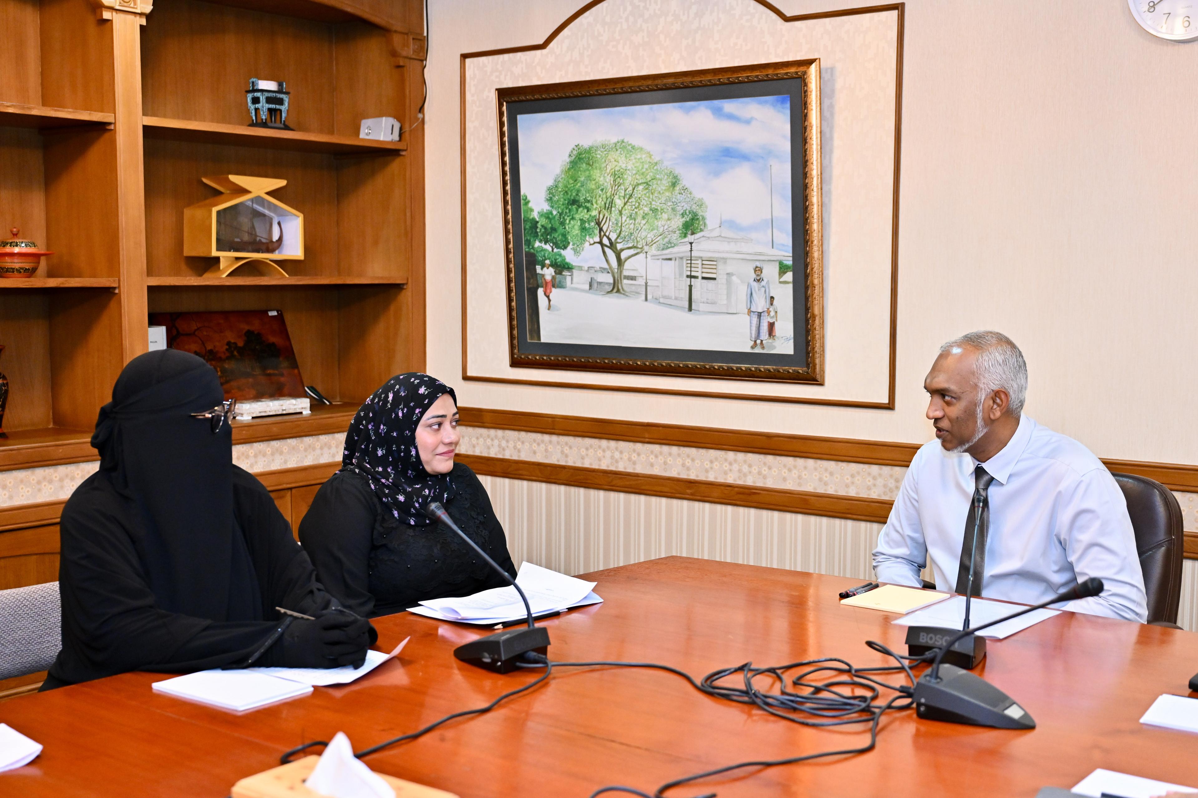 މޯލްޑިވްސް އޯޓިޒަމް ސަޕޯޓް އެންޑް ނިއުރޯ-އިންކްލޫޝަން ޔުނިޓީގެ ބެލެނިވެރިންނާ ރައީސް ބައްދަލުކުރައްވައިފި