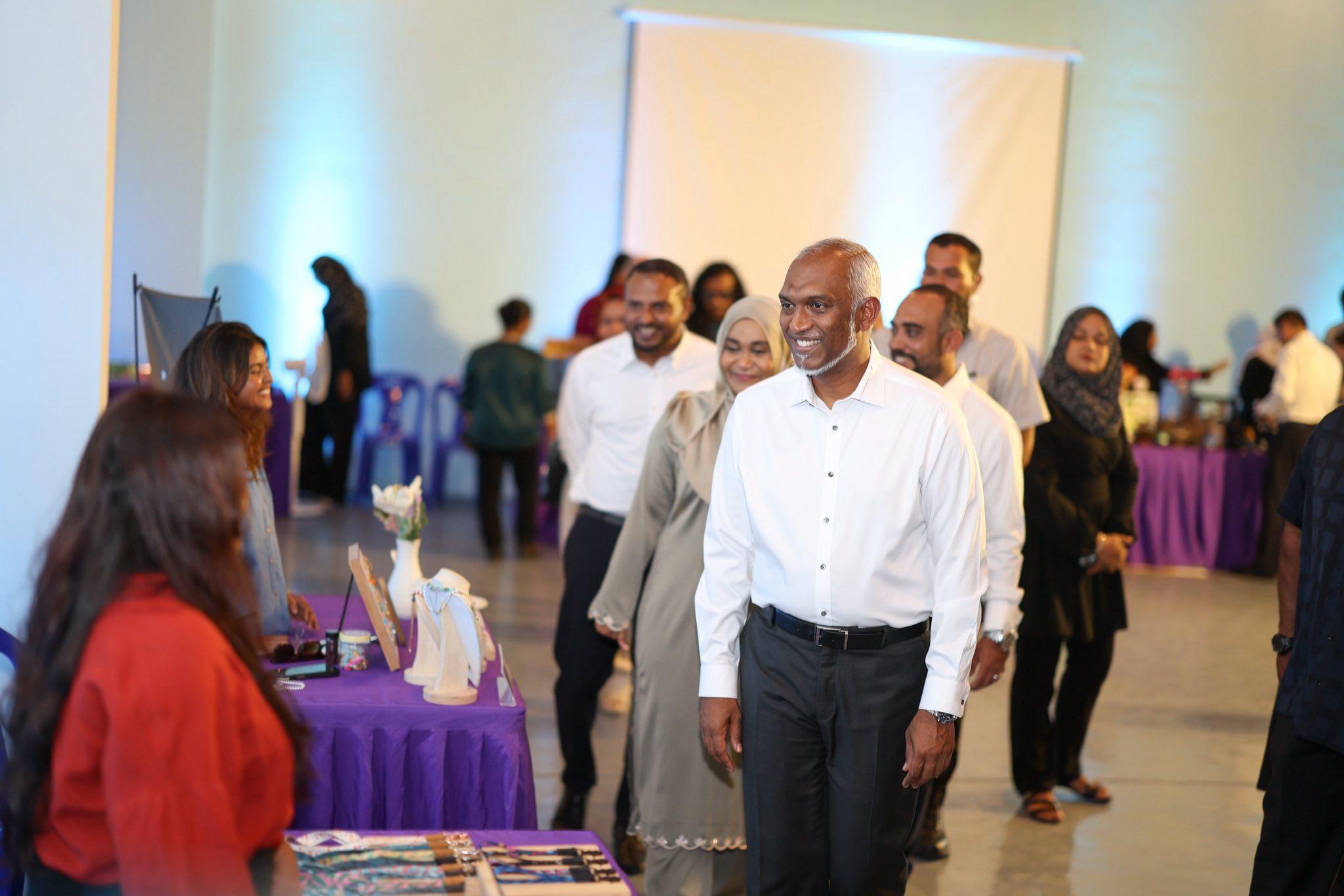 މާލެ ޔޫތު ހަބު ހުޅުވުމުގެ ތެރެއިން- ފޮޓޯ: ޒުވާނުން ބާރުވެރިކުރުމާއި މައުލޫމާތާއި ފަންނާބެހޭ ވުޒާރާ