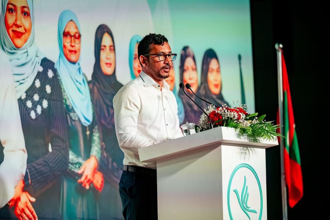 އެމްޑީޕީގެ ދެ ވެރިކަމުގައިވެސް ރާއްޖޭގެ އިގްތިސޯދަށް ފައިދާވާނެ ކަމެއް ކޮށްފައިނުވޭ: ފަލާހް