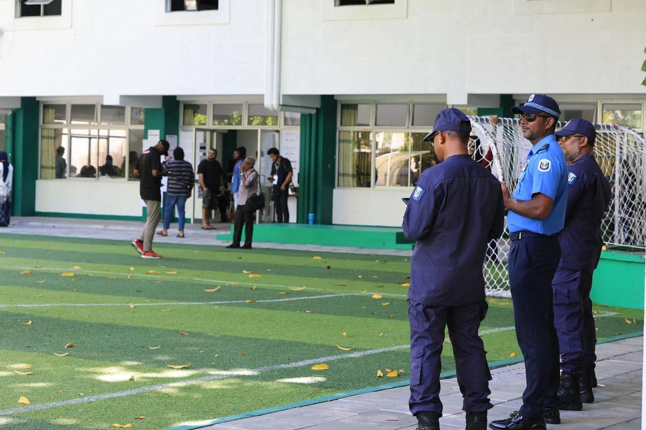 އިންތިޚާބުގެ ރައްކާތެރިކަން ކަށަވަރު ކުރުމުގެ މަސައްކަތް ކުރަން ފުލުހުން އެއްބަސްވެއްޖެ