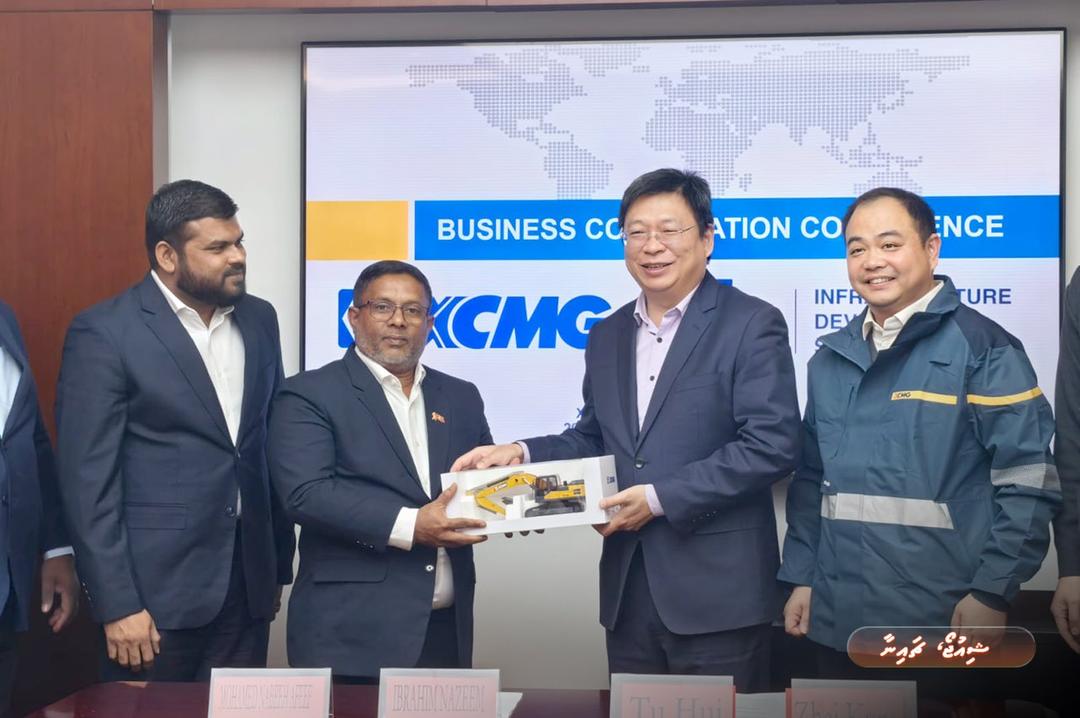 މަޝްރޫއުތައް ކުރިއަށް ގެންދަން 230 އުޅަނދު ރާއްޖެ ގެންނަނީ 