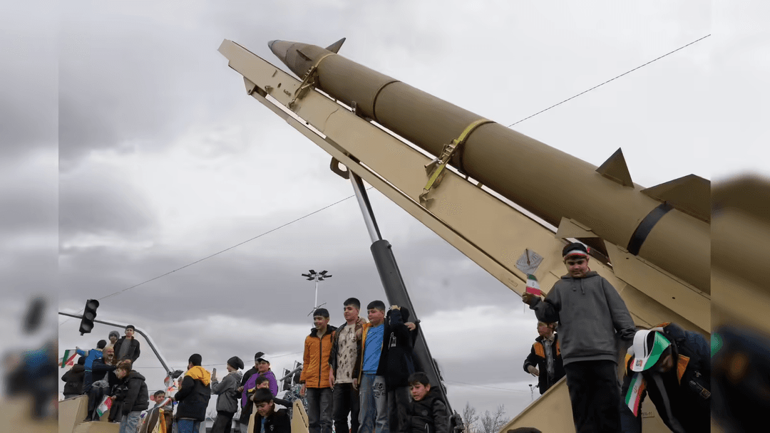 މިސައިލް ޕުރޮގުރާމަކީ މަޝްވަރާ ނުކުރެވޭނެ ރަތް ރޮނގެއް: އީރާން