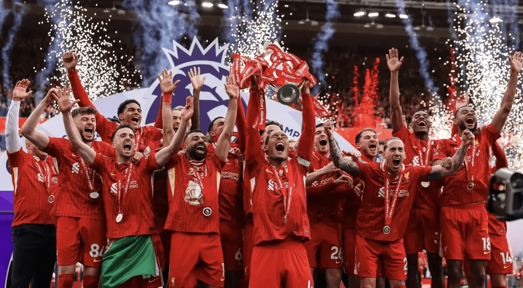 ޗެންޕިއަން ލިވަޕޫލުގެ މިއަހަރުގެ ލީގުގެ އަމާޒަކީ ޗެންޕިއަންސް ލީގަށް ކޮލިފައިންވުން - ސްލޮޓް