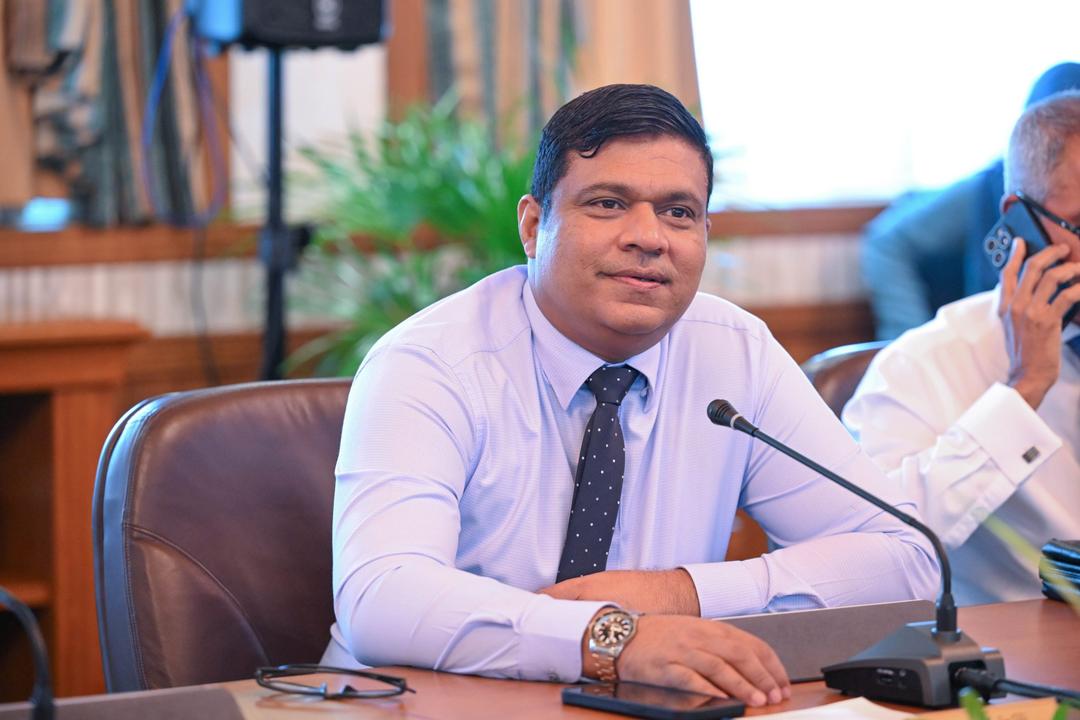 ވަރަށް އަވަހަށް މާލެ ސަރަޙައްދުގައި 7 ޕާކިން ބިލްޑިން އެޅުމުގެ މަސައްކަތް ފަށާނެ: ވަޒީރު އަމީން