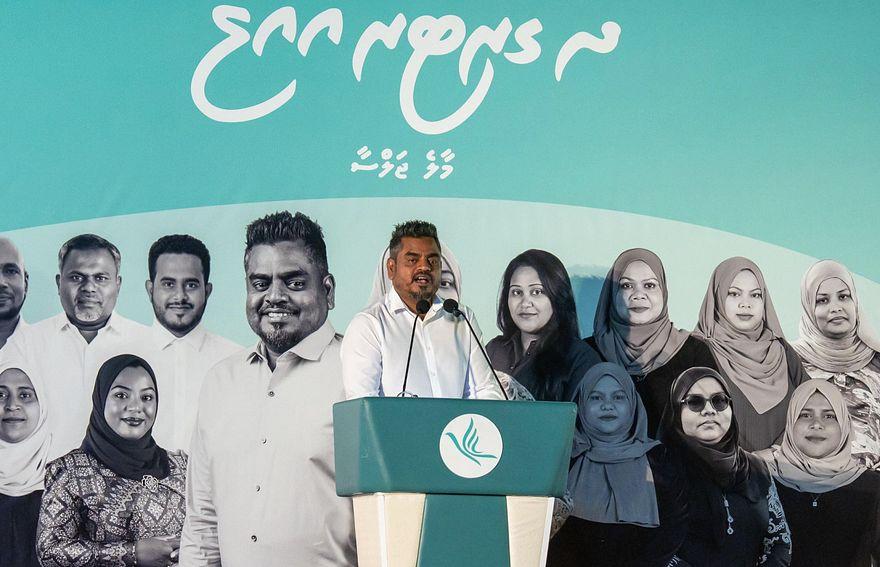 ހިތަދޫ ފްލެޓުތަކުގައި ދިރިއުޅޭ ރައްޔިތުންގެ މައްސަލަތަކަށް ފުރިހަމަ ހައްލެއް ހޯދައިދޭނަން: މުޝްރިފް