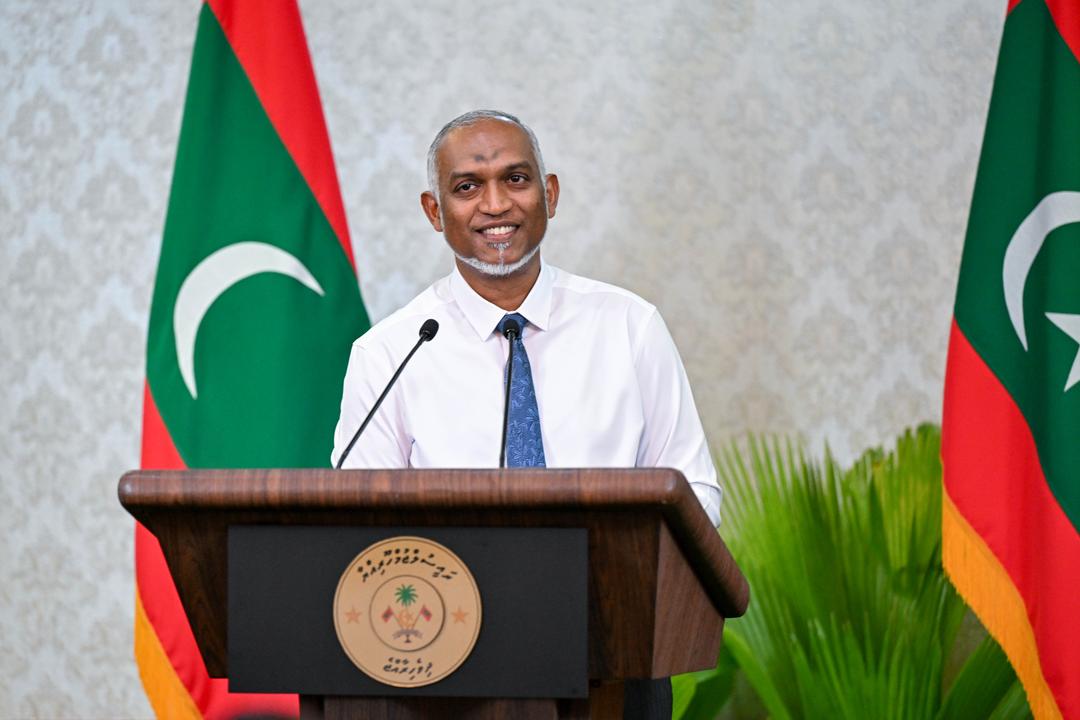 މޮރިޝަސް އިން ބޮޑާހޭކިނަމަވެސް ޗާގޯސްގެ ހައްގުވެރިއަކީ ރާއްޖެ