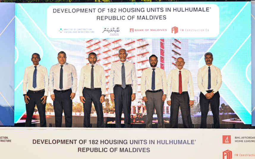 ބީއެމްއެލުން ހުޅުމާލޭގައި ތަރައްޤީކުރާ 182 ހައުސިންގ ޔުނިޓުގެ މަޝްރޫޢު ރައީސް ޝަރަފުވެރިކޮށްދެއްވައިފި